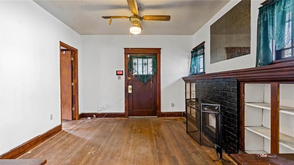 5623 Brooklyn Avenue — photo 8