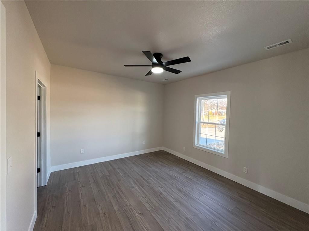 1413 N Thornton Lane — photo 11