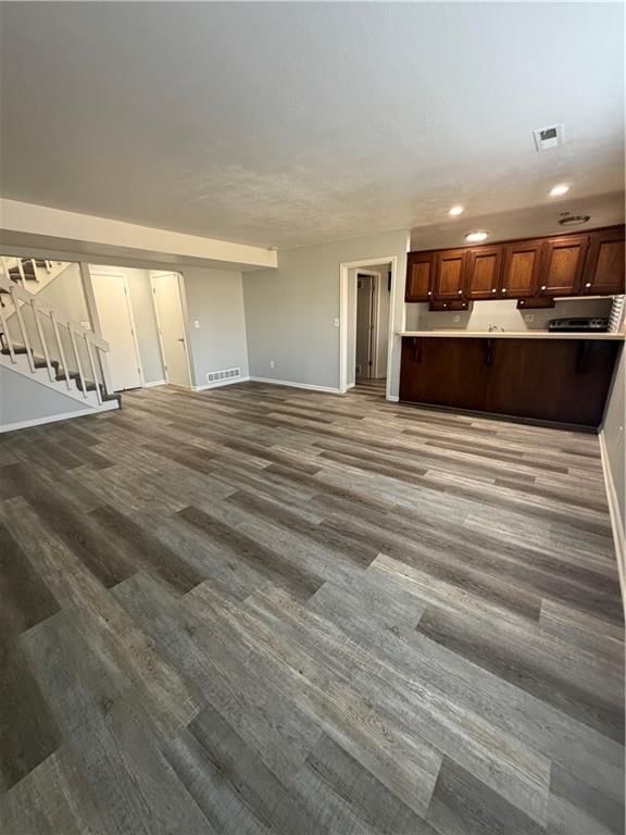 8408 Woodson Court — photo 2