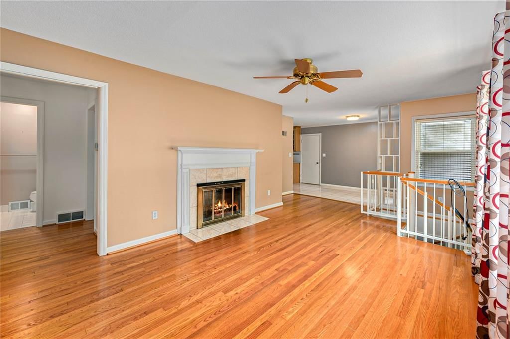 6700 Marty Street — photo 8