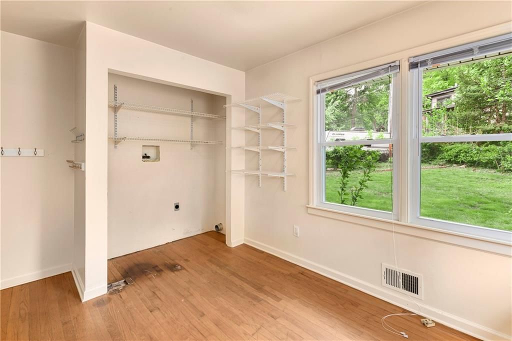 6700 Marty Street — photo 17
