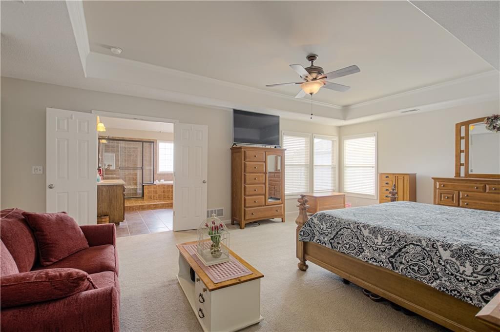 669 N Pine Circle — photo 19