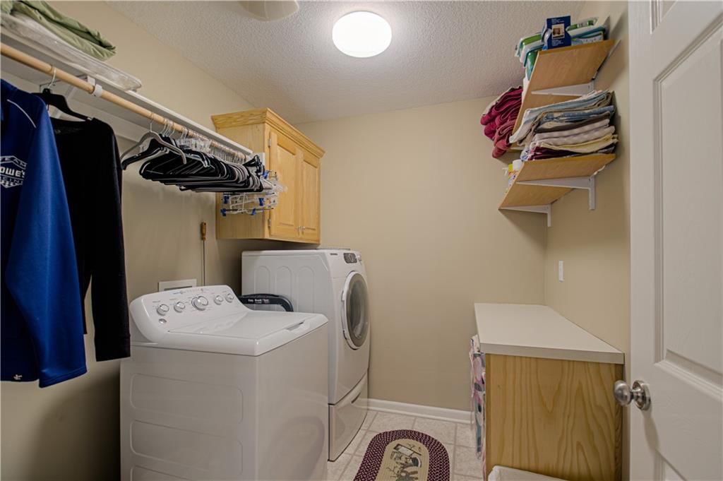669 N Pine Circle — photo 26