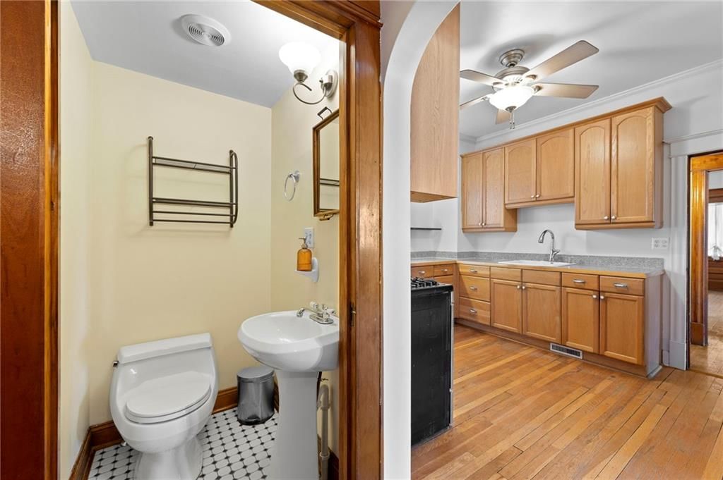 101 Jackson Avenue — photo 14