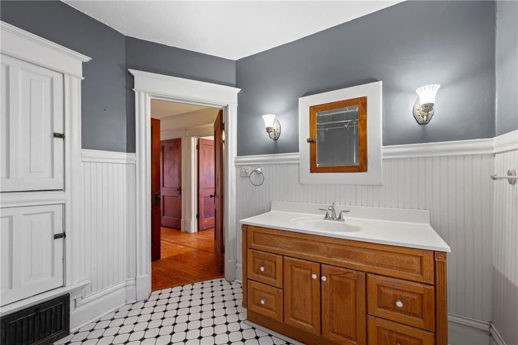101 Jackson Avenue — photo 19
