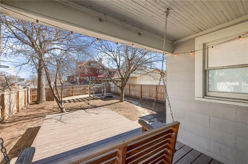101 Jackson Avenue — photo 30