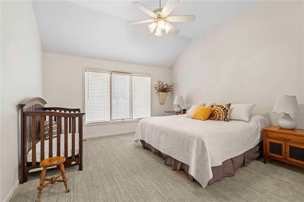12209 Grant Lane — photo 15