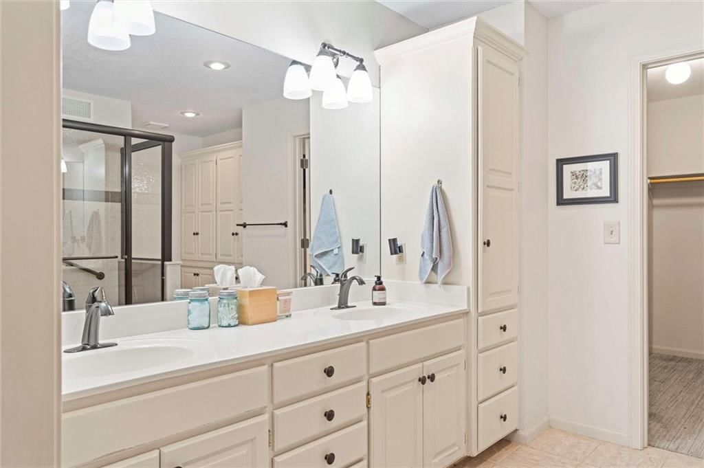 12209 Grant Lane — photo 17
