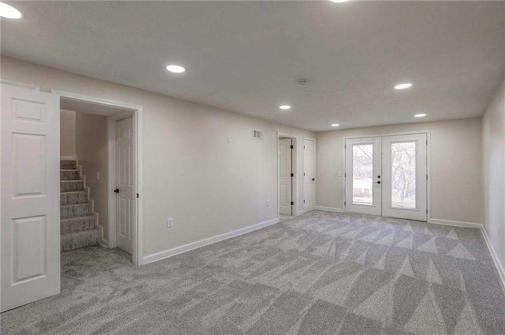 619 N Gallatin Street — photo 28