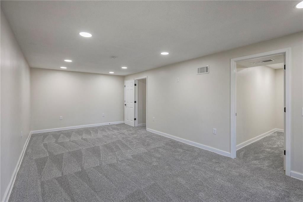 619 N Gallatin Street — photo 29