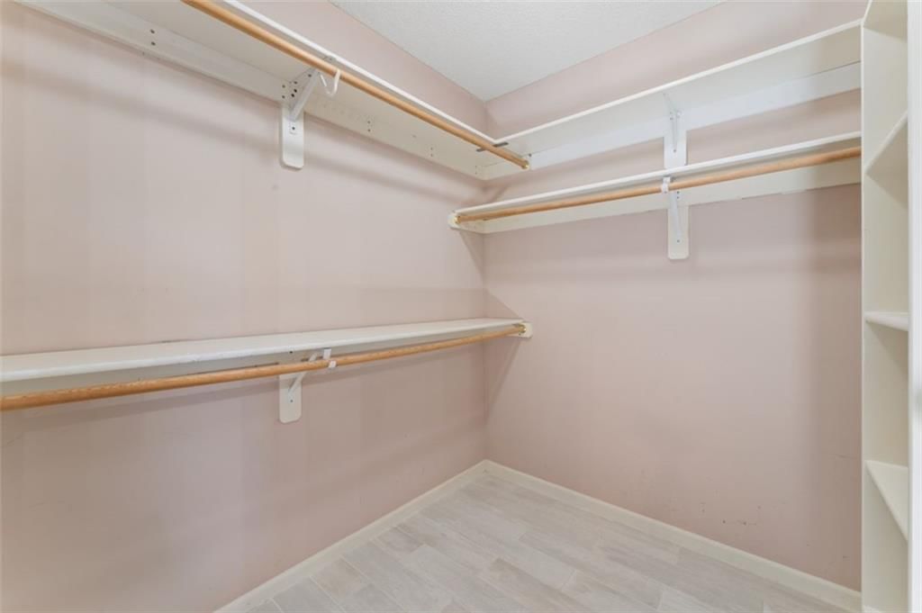 4910 Marion Street — photo 31