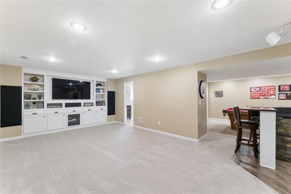 4910 Marion Street — photo 43