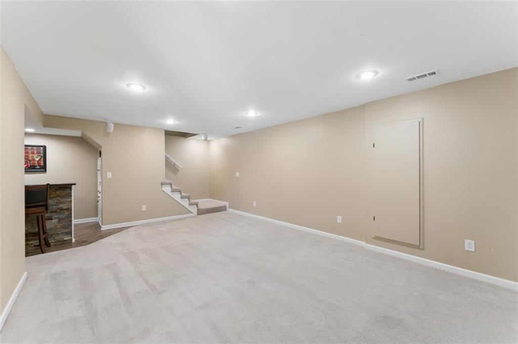 4910 Marion Street — photo 45