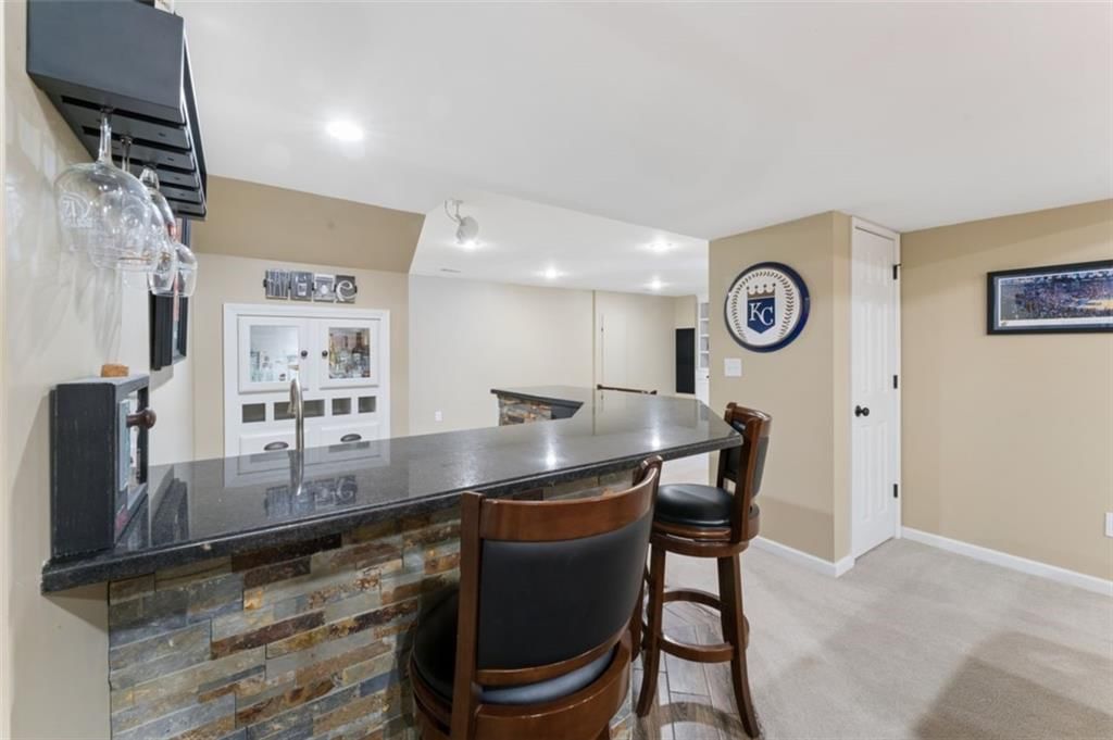 4910 Marion Street — photo 49