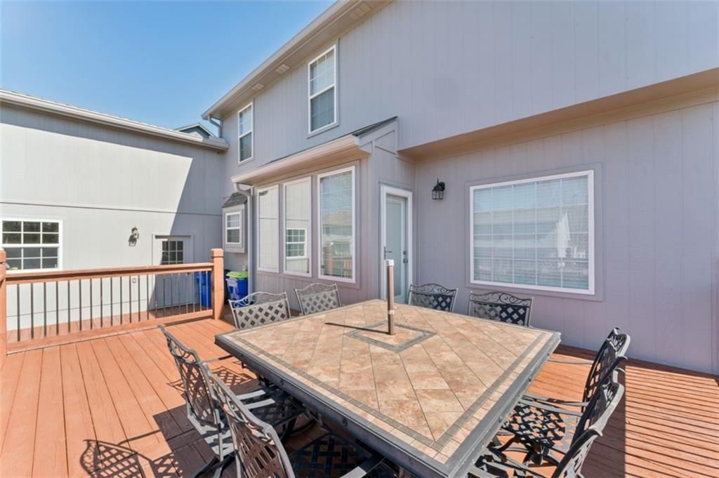 4910 Marion Street — photo 64