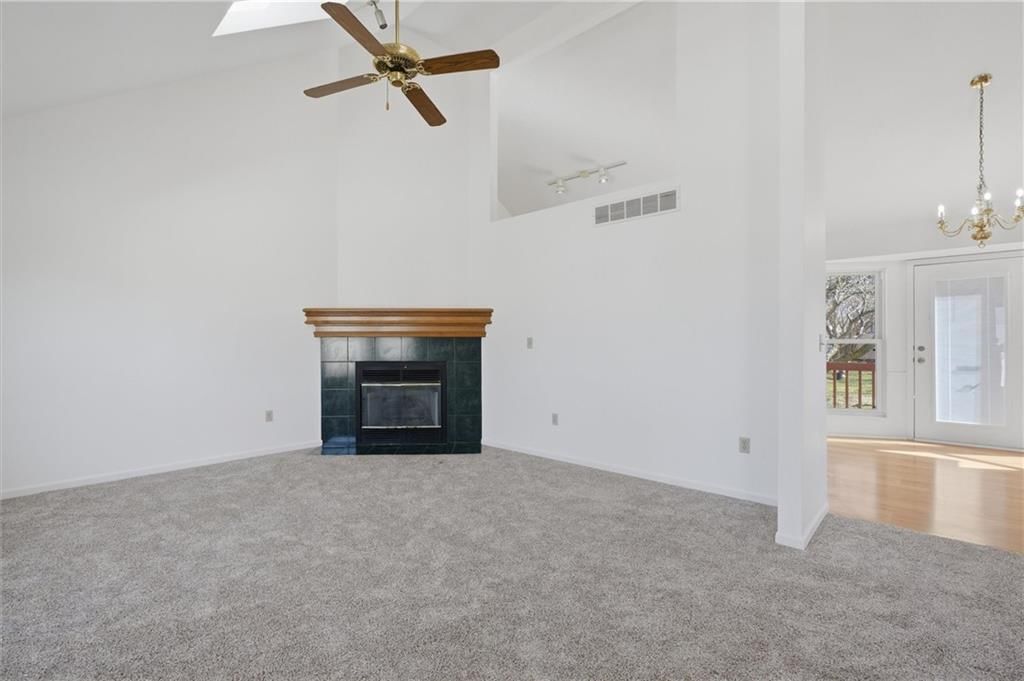 4121 N Campbell Avenue — photo 8