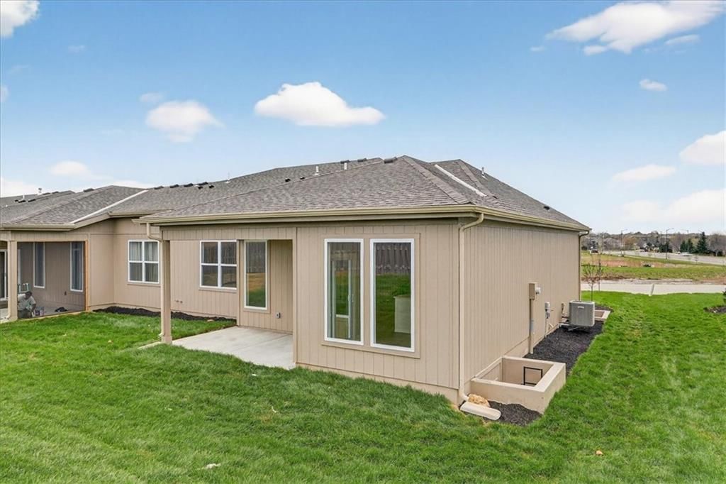 25050 W 94th Terrace — photo 44