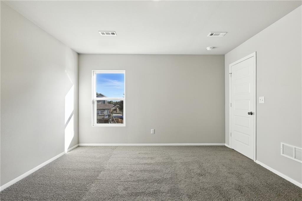2628 Woodfield Drive — photo 27