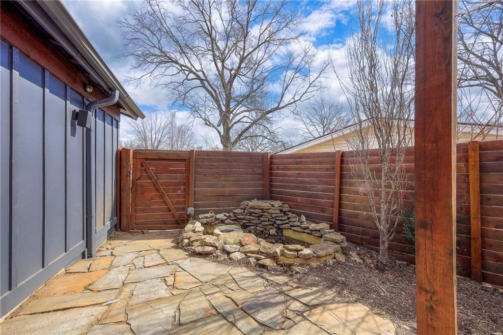 8824 Outlook Drive — photo 7