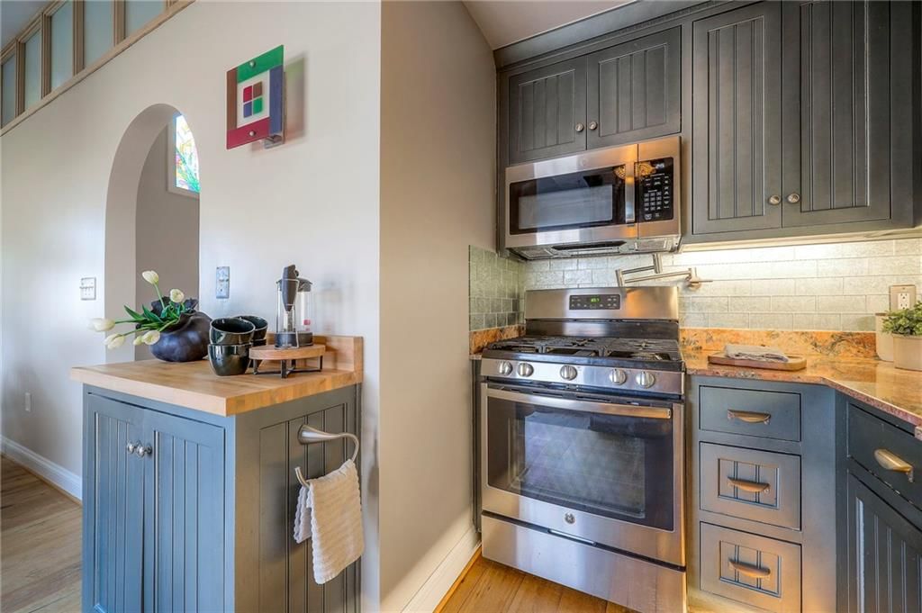 8824 Outlook Drive — photo 17