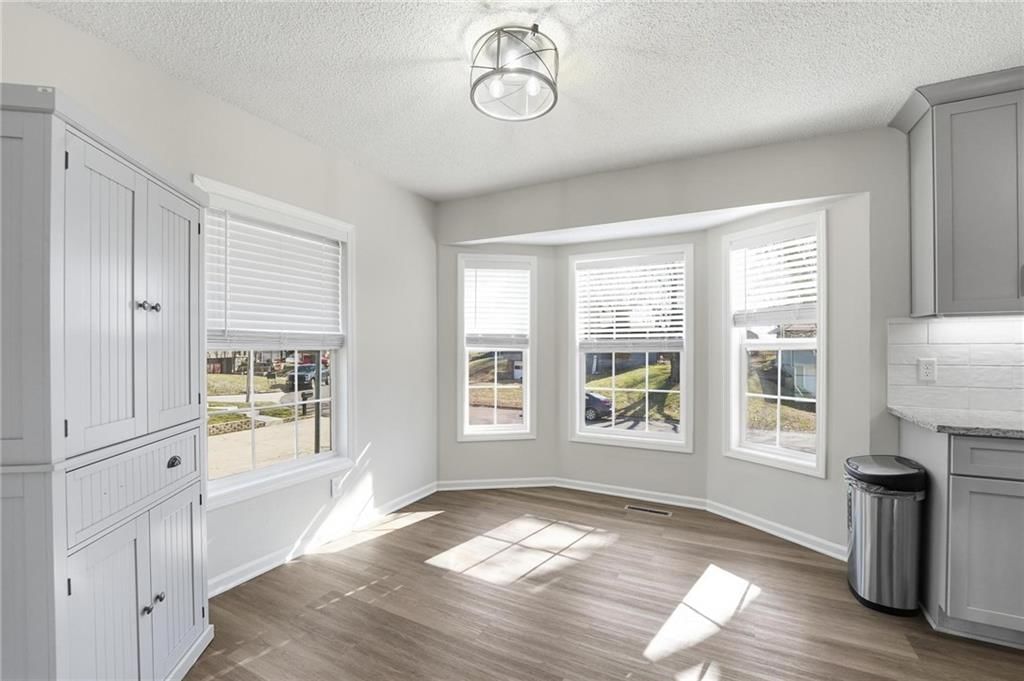 2203 N Gaines Drive — photo 10