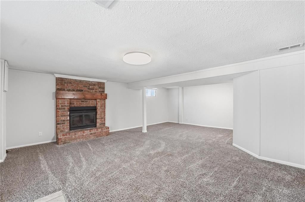 2203 N Gaines Drive — photo 29