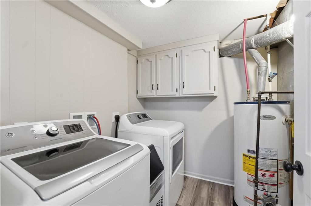 2203 N Gaines Drive — photo 33