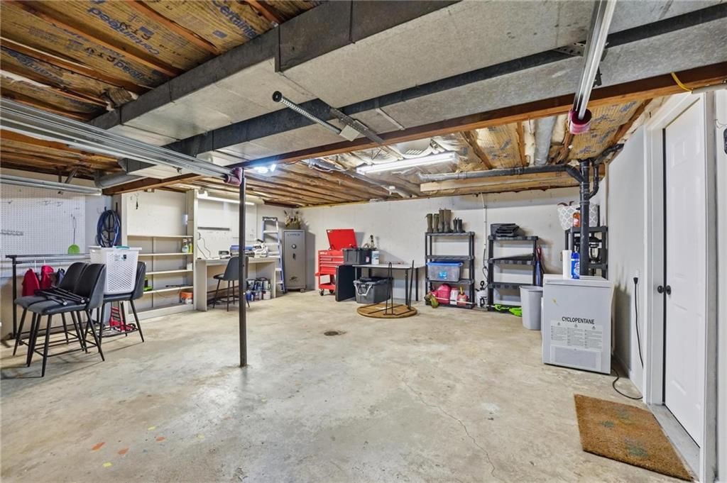 2203 N Gaines Drive — photo 34