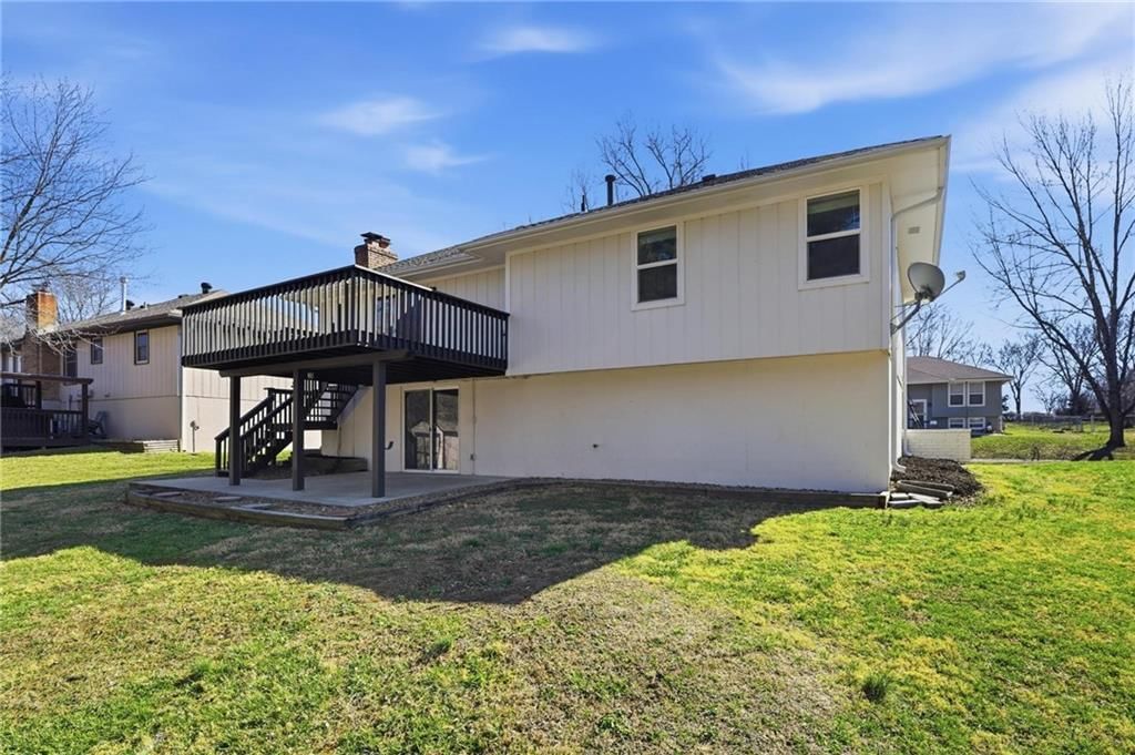 2203 N Gaines Drive — photo 39