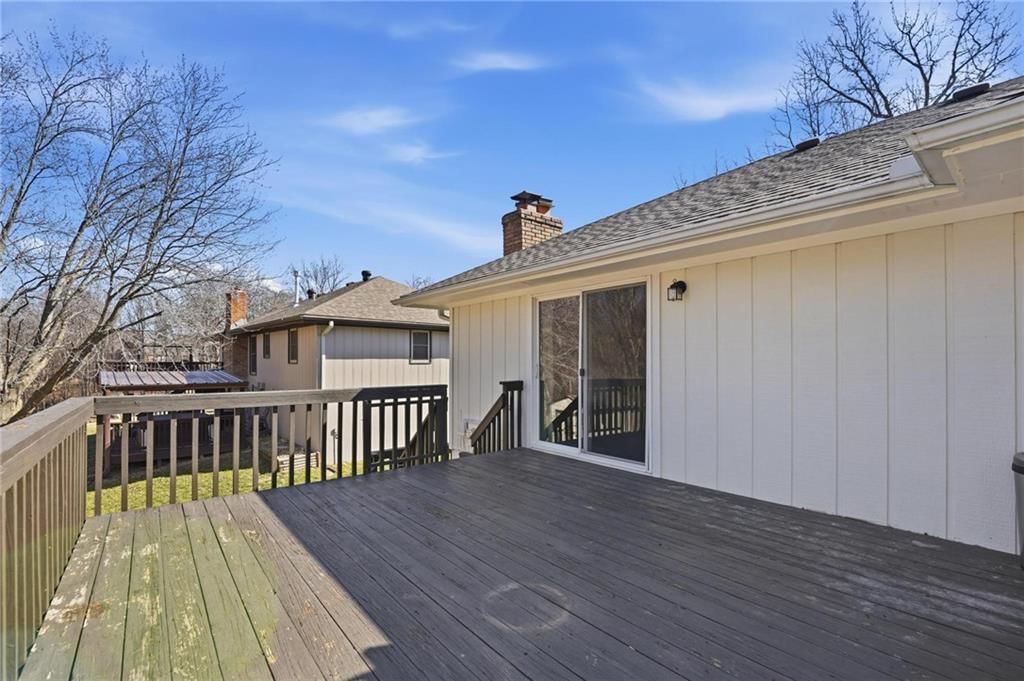 2203 N Gaines Drive — photo 46