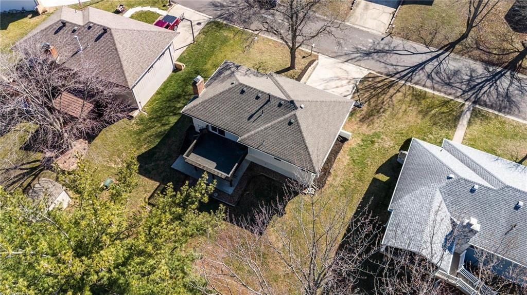 2203 N Gaines Drive — photo 54