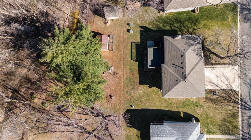 2203 N Gaines Drive — photo 59