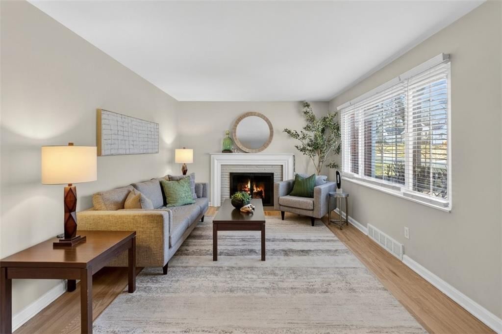 2405 W 75th Place — photo 5