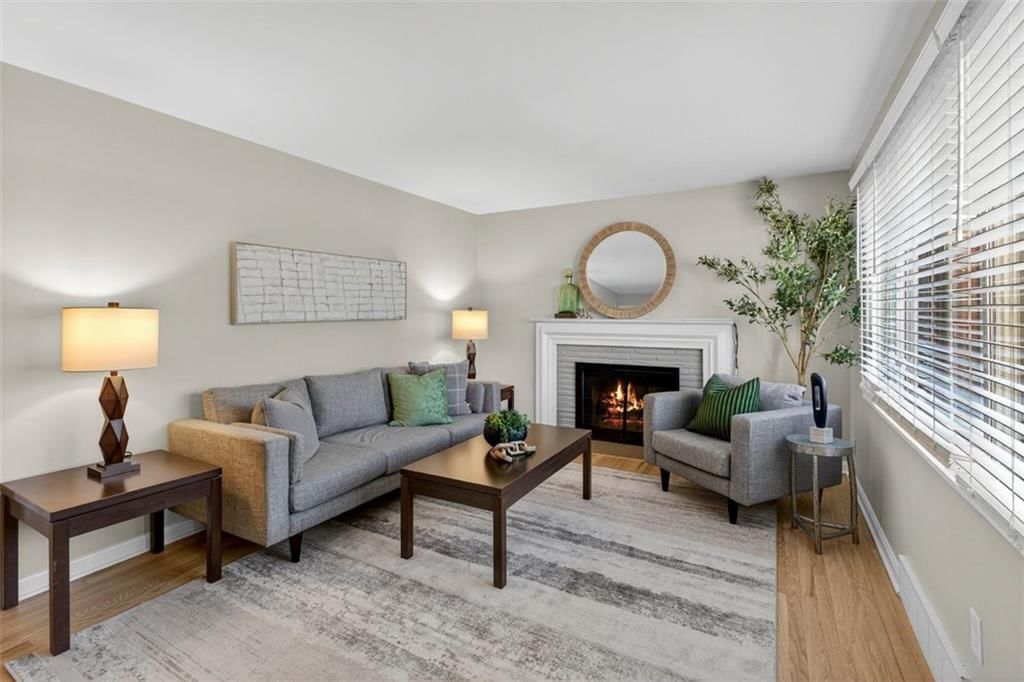 2405 W 75th Place — photo 6