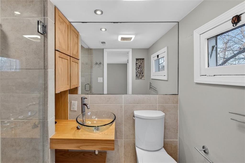 2405 W 75th Place — photo 26