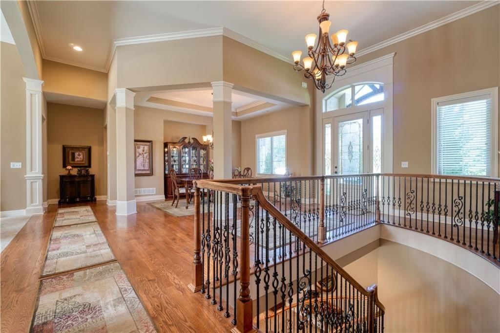 6901 N Norton Avenue — photo 4
