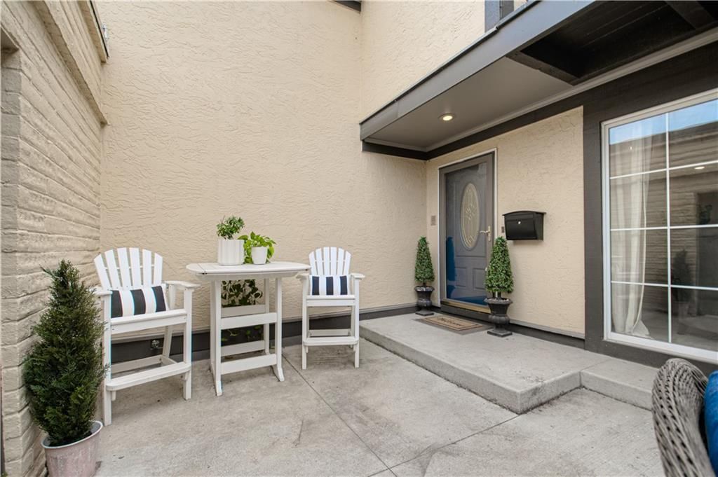 6739 W 108th Terrace — photo 5