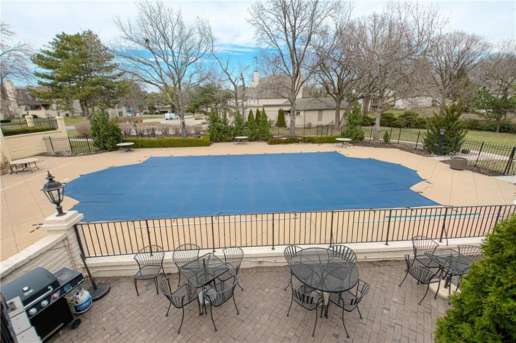 6739 W 108th Terrace — photo 40