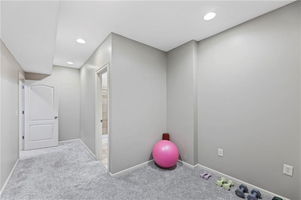 20179 W 108th Terrace — photo 35