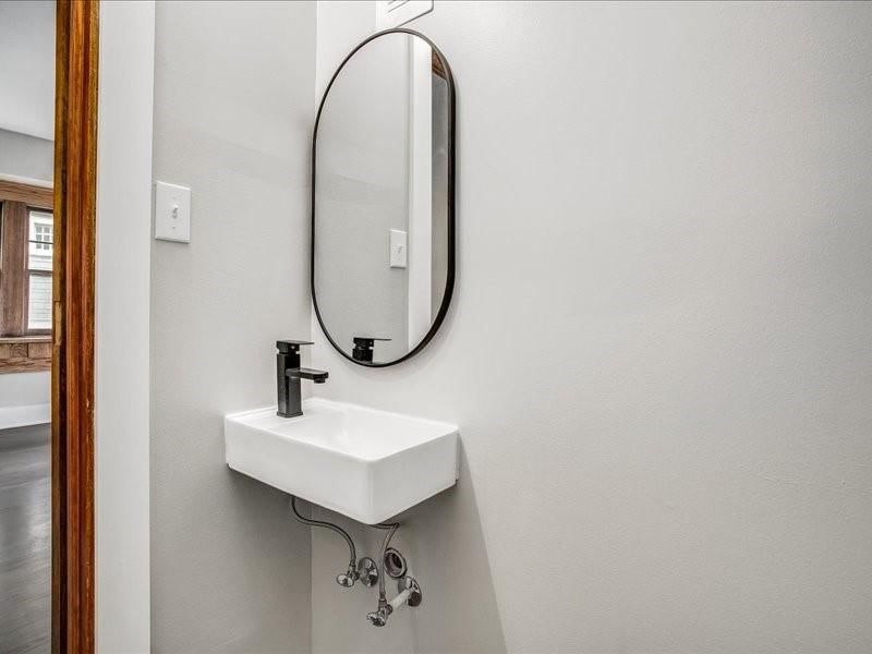 6020 Central Street — photo 8