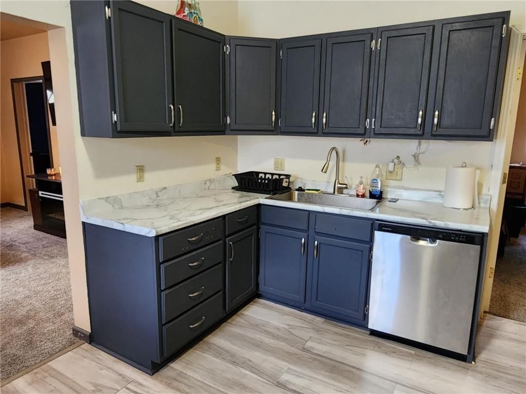 602 Grover Street — photo 4
