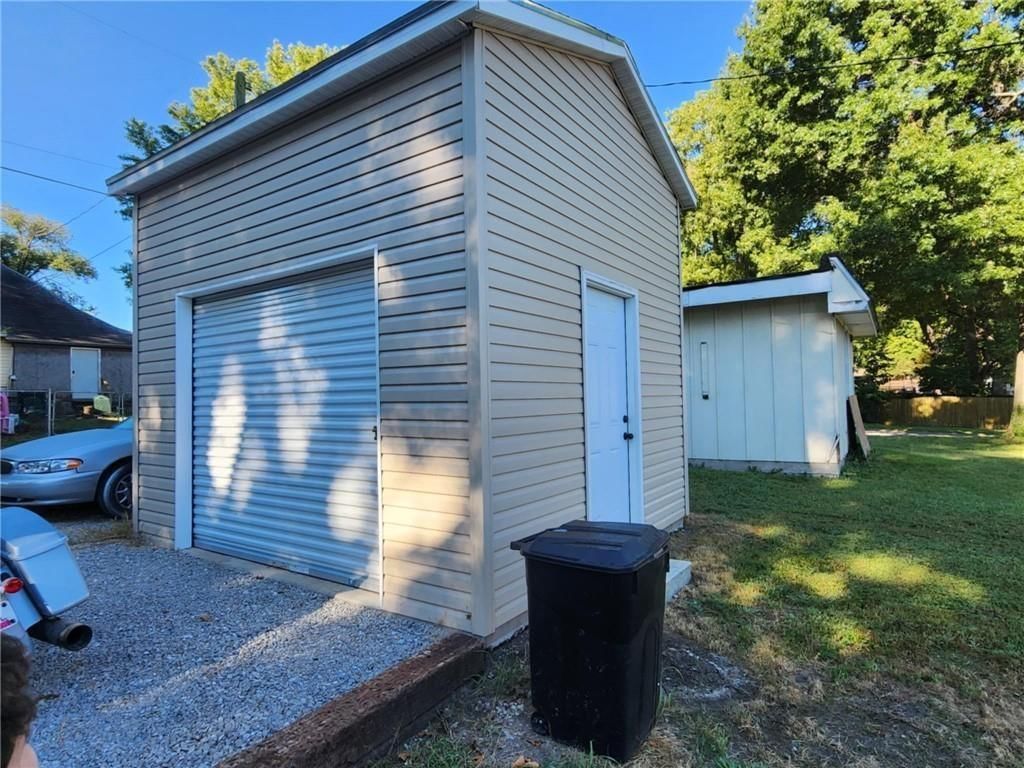 602 Grover Street — photo 19