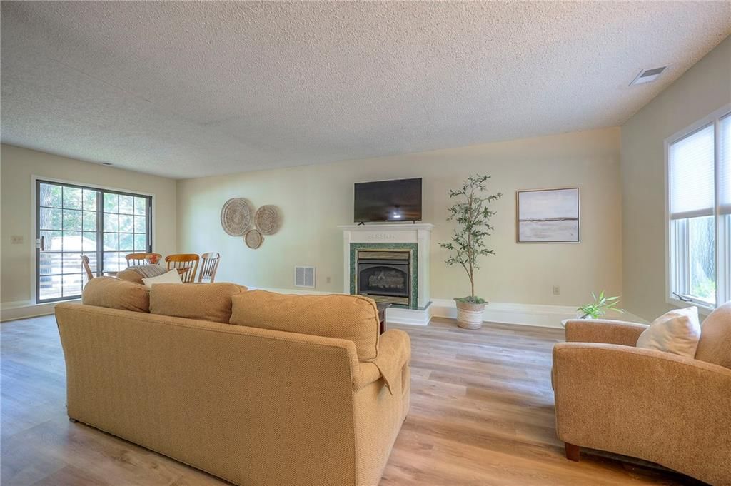 254 Rose Marie Drive — photo 6