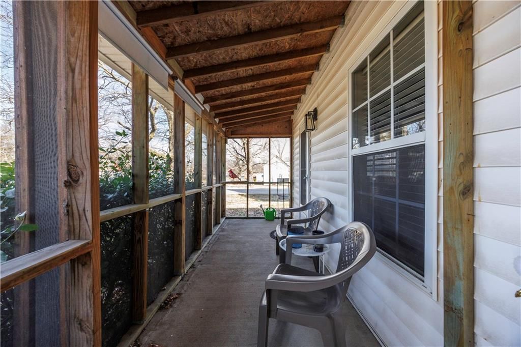 305 S Okmulgee Street — photo 7