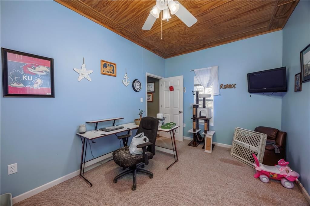 305 S Okmulgee Street — photo 17