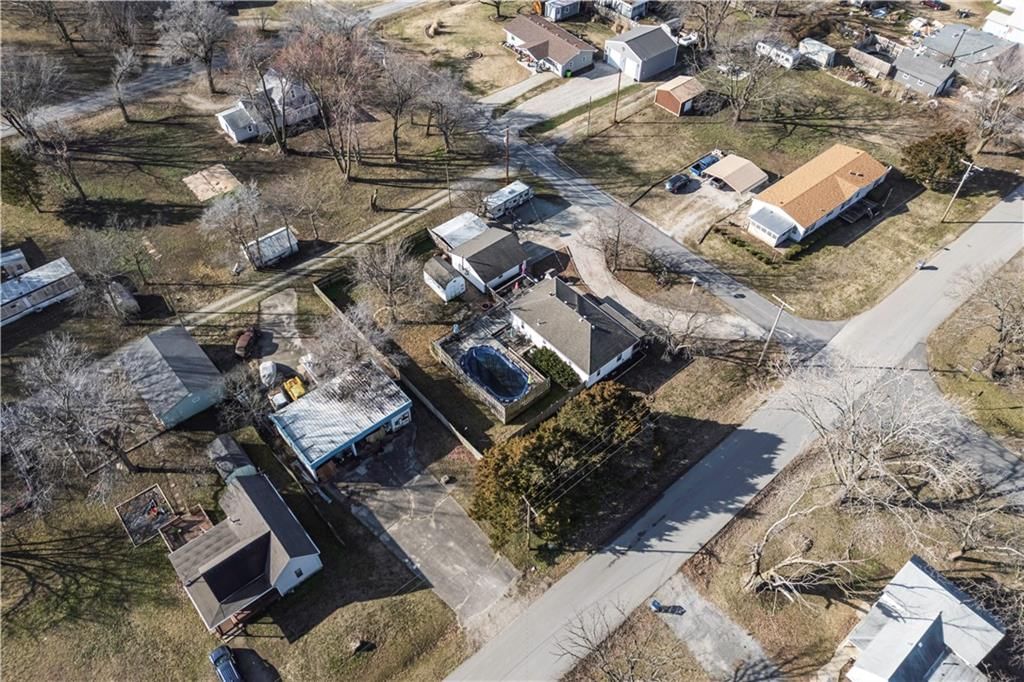 305 S Okmulgee Street — photo 38