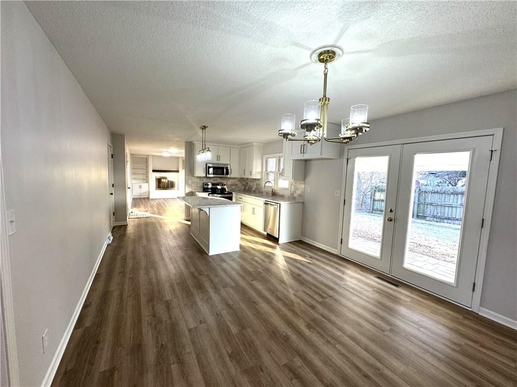 1001 Clinton Street — photo 9