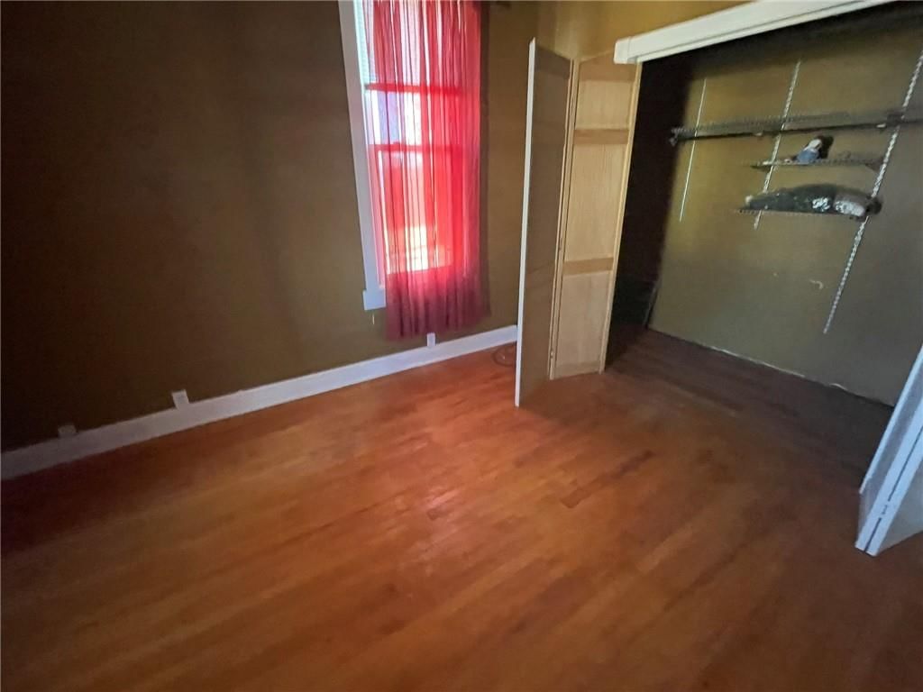 724 E Clinton Street — photo 6