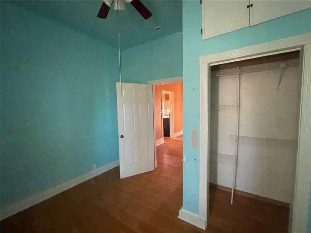 724 E Clinton Street — photo 8
