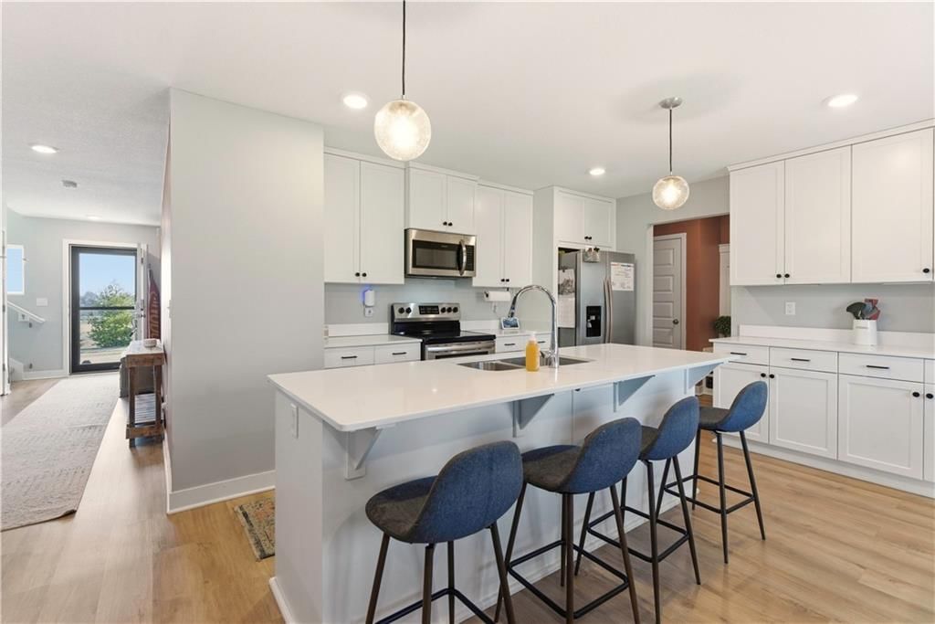 8913 SW 8th Street — photo 5